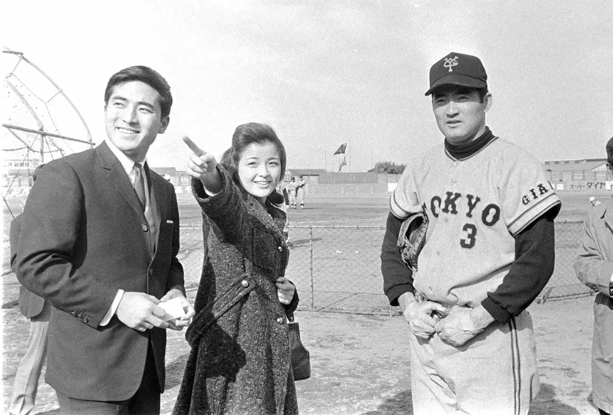 【画像・写真】【写真でたどるキャンプ＆長嶋さんの思い出】宮崎キャンプにスター訪れ華やかに