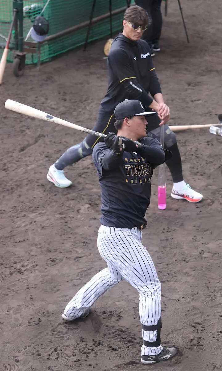 【画像・写真】阪神・前川右京、糸井臨時コーチに背中押された「これを磨いていけたら」昨秋からの打撃改造効果を再確認