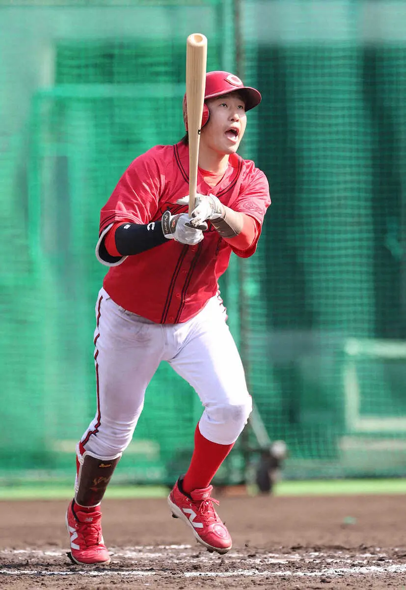 【画像・写真】広島　小園海斗がシート打撃で「チーム1号」　WBCで世界一へ、号砲!!