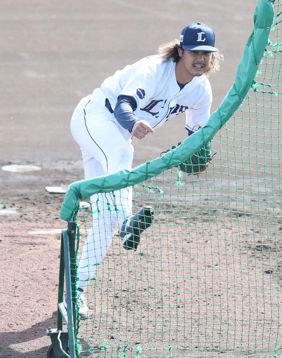 【画像・写真】西武・高橋光成が初のライブBP　「滑り出しは順調」新球種も織り交ぜ41球に手応え