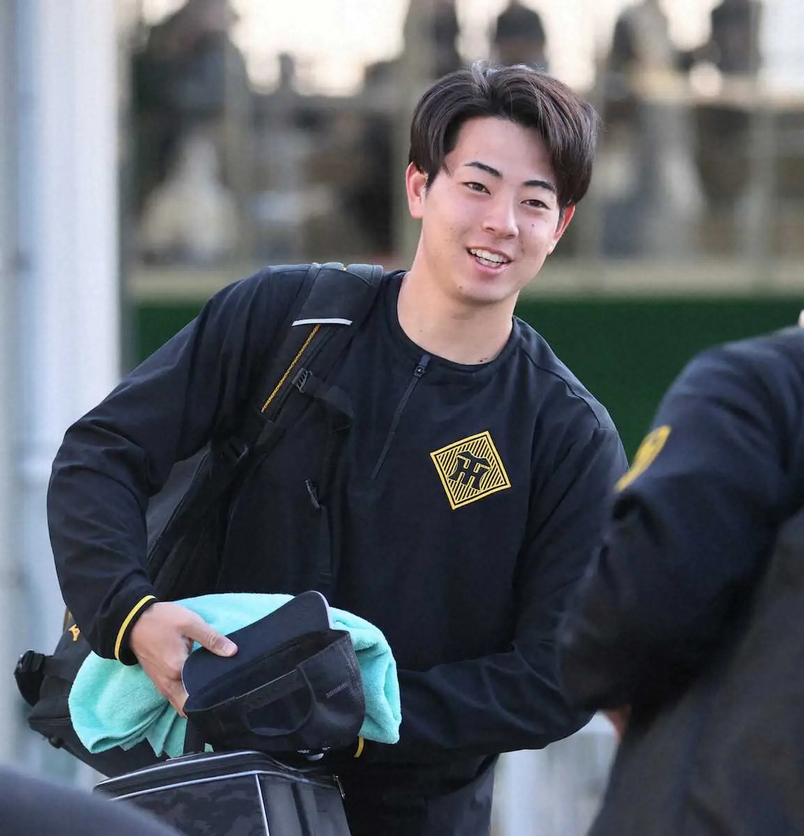 【画像・写真】阪神・下村海翔が宜野座組合流　24年4月にトミージョン手術受けリハビリ中