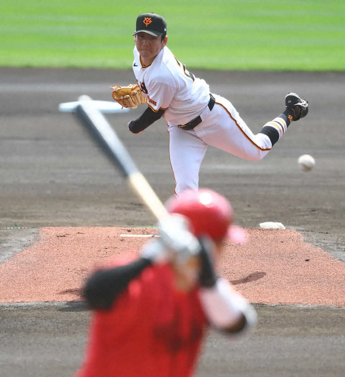 【画像・写真】巨人ドラフト1位左腕・竹丸和幸　初の対外試合で無失点投球