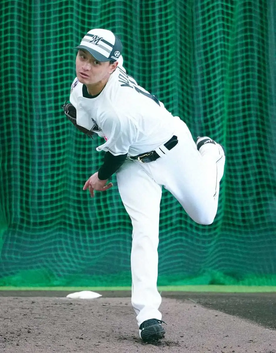 【画像・写真】ロッテ・ドラ2毛利　休日返上でキャッチボール　17日の巨人との練習試合に登板予定「良い緊張感」
