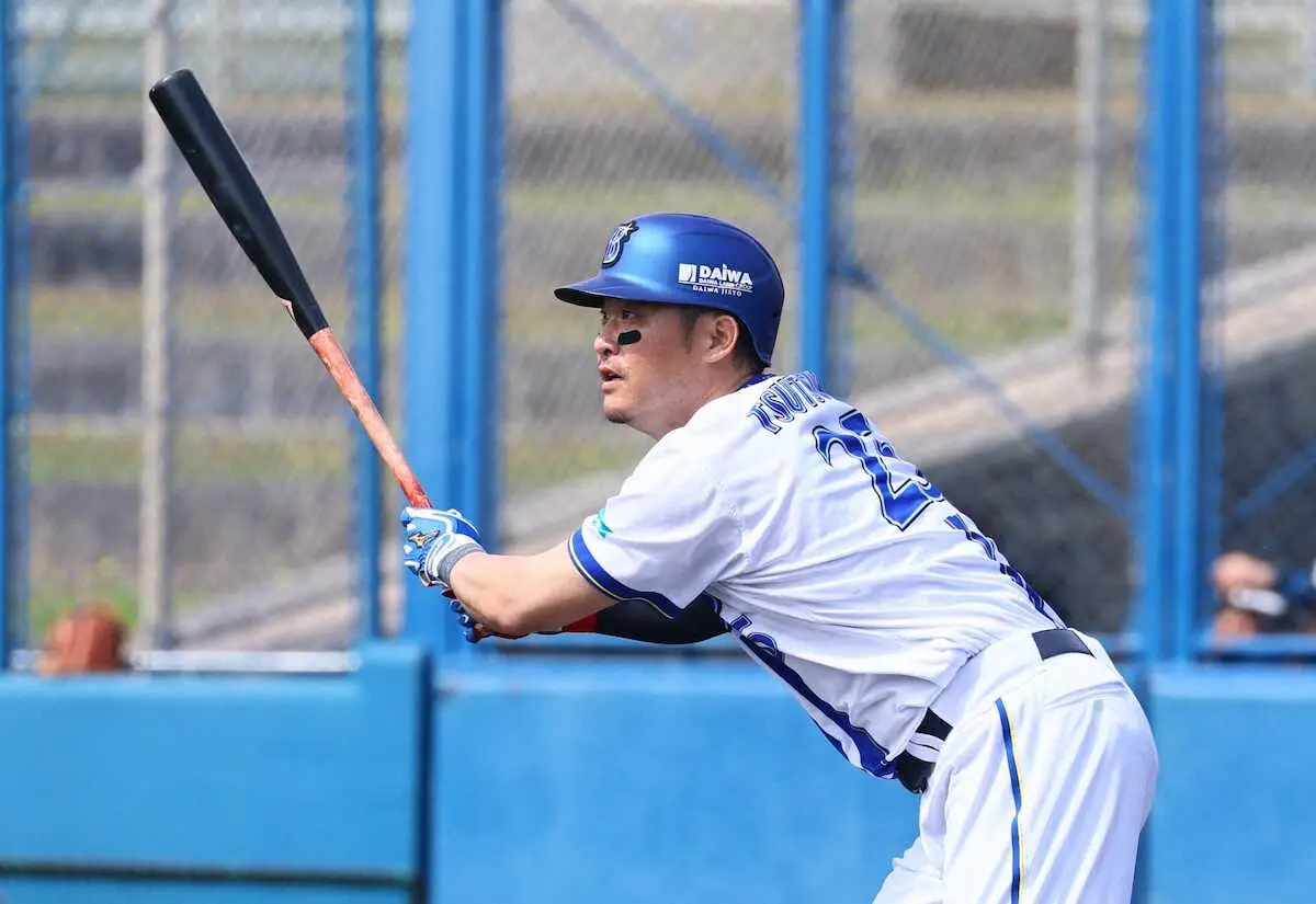 【画像・写真】DeNA・筒香　今季対外試合初出場で先制二塁打「球の見え方も含め順調」