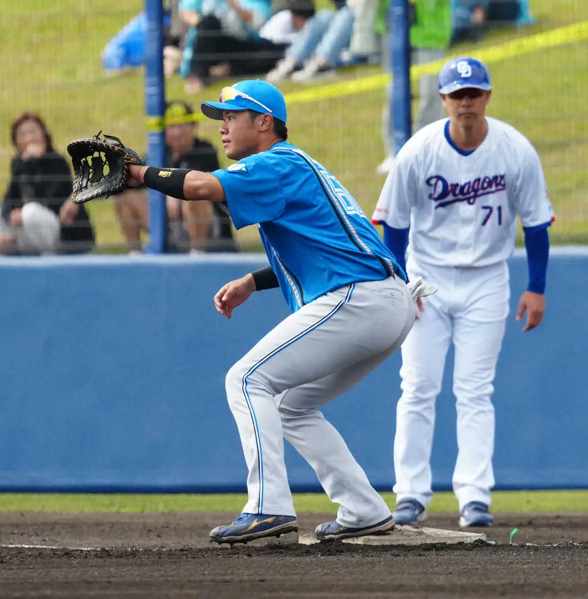 【画像・写真】日本ハム・吉田　右肘負傷の清宮“代役”一塁で一発　移籍2年目の“万能捕手”新庄監督も高評価