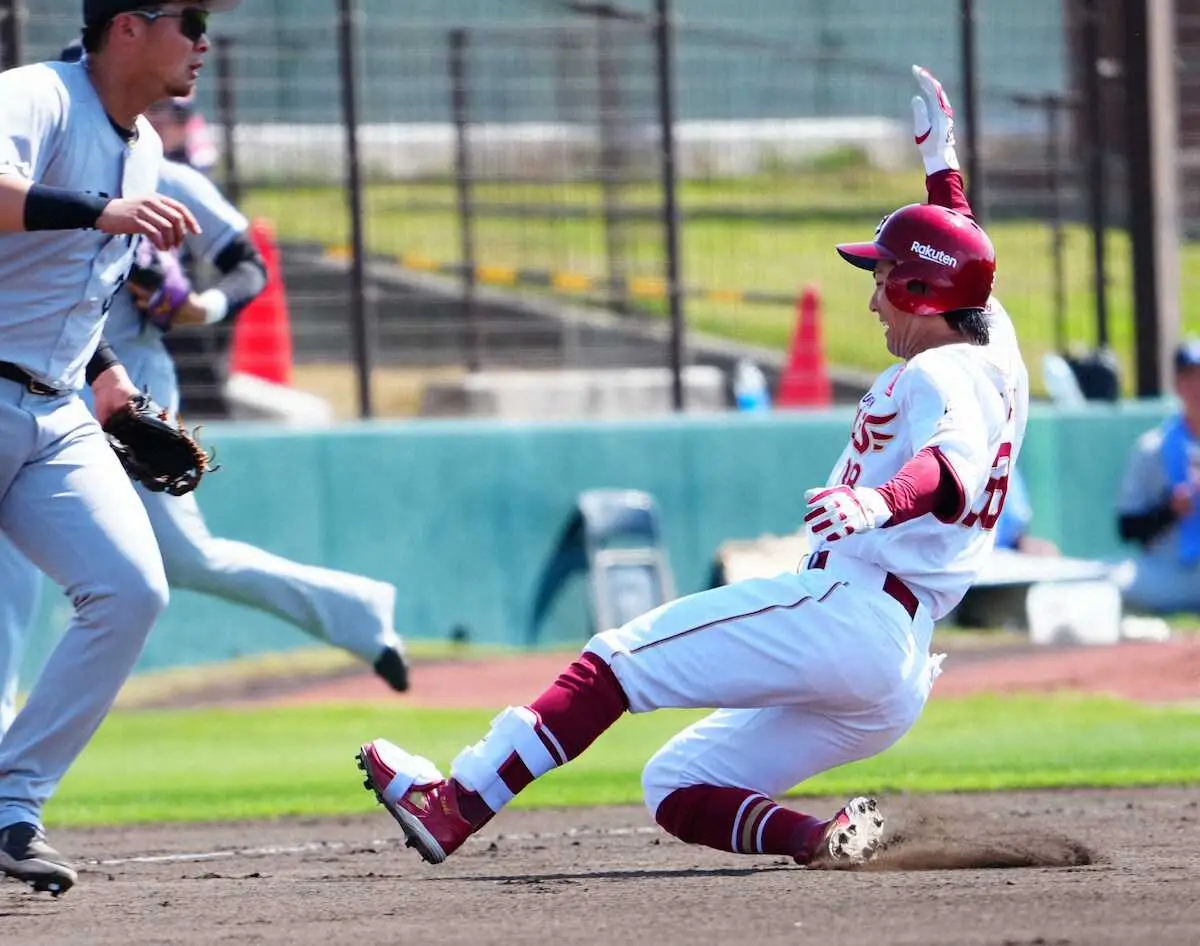 【画像・写真】楽天・佐藤が2打数2安打と猛アピール　現役ドラフトでソフトバンクから加入「課題の打撃でもっと結果を」