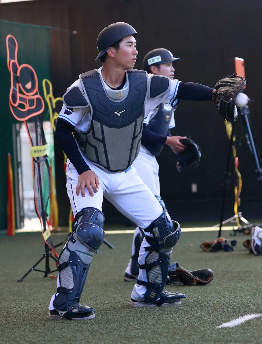 【画像・写真】西武　ドラフト1位・小島大河が「2番・捕手」で先発！　今季初の対外試合　