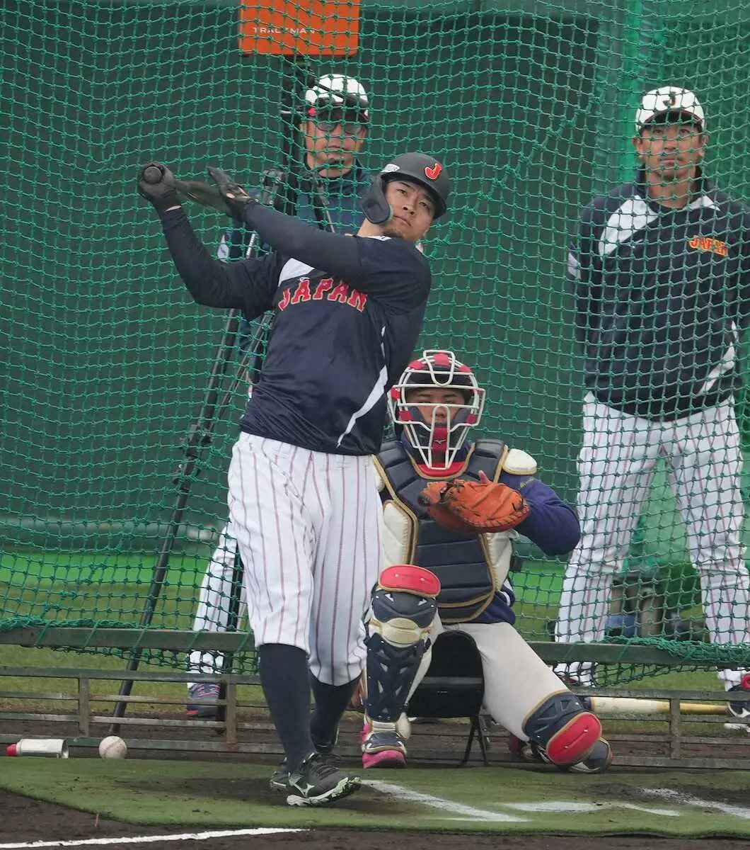 【画像・写真】【侍ジャパン】阪神・佐藤輝明　狙う侍&バンテリンウイング1号　本大会スタメンへ得意舞台でアピールだ