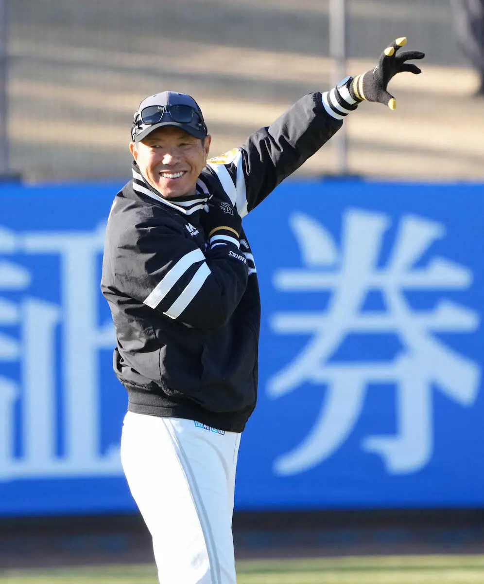 【画像・写真】ソフトバンク・小久保監督　台湾遠征で現地ファンの「出待ち」に遭遇　思い出は「今となってはネタ」と語る