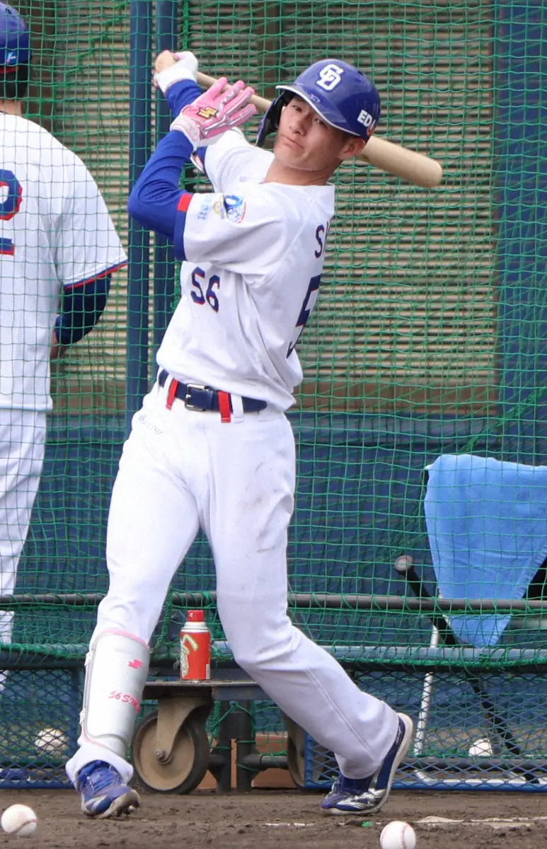 【画像・写真】片岡篤史氏　中日キャンプで目に留まった新人野手の名前「肩が強いって魅力」