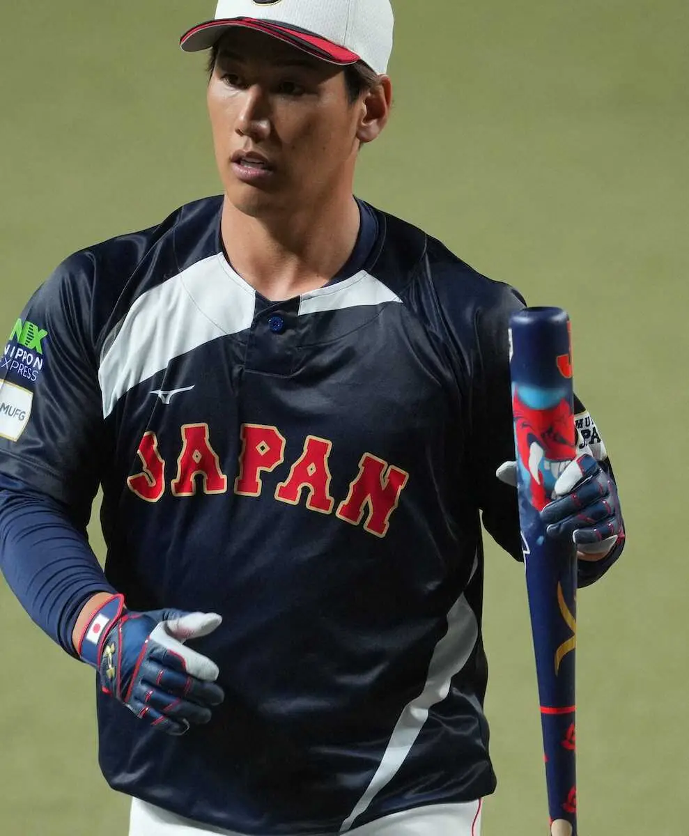 【画像・写真】【侍ジャパン】吉田正尚が130m特大アーチ「最後は力入れて振りました」派手な“侍バット”で5発柵越え