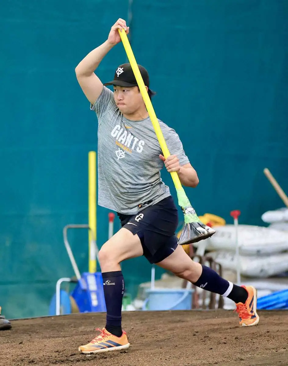 【画像・写真】巨人・山崎　28日の韓国・サムスン戦登板　開幕投手最有力も「まだまだやることはいっぱい」