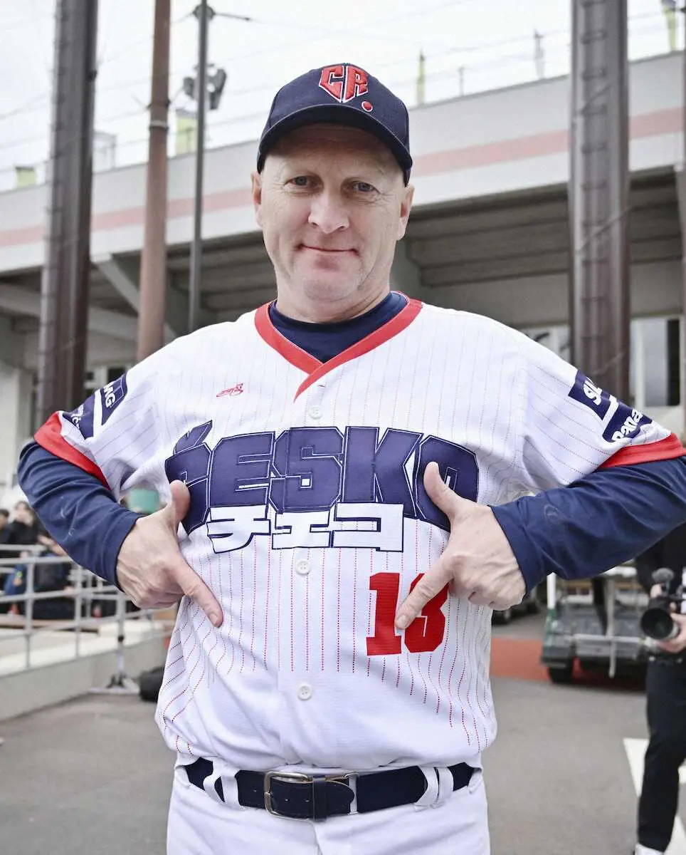 【画像・写真】【WBC】チェコ・ハジム監督　ユニのカタカナ「チェコ」への思い「日本へのリスペクト」　発案者も明かす
