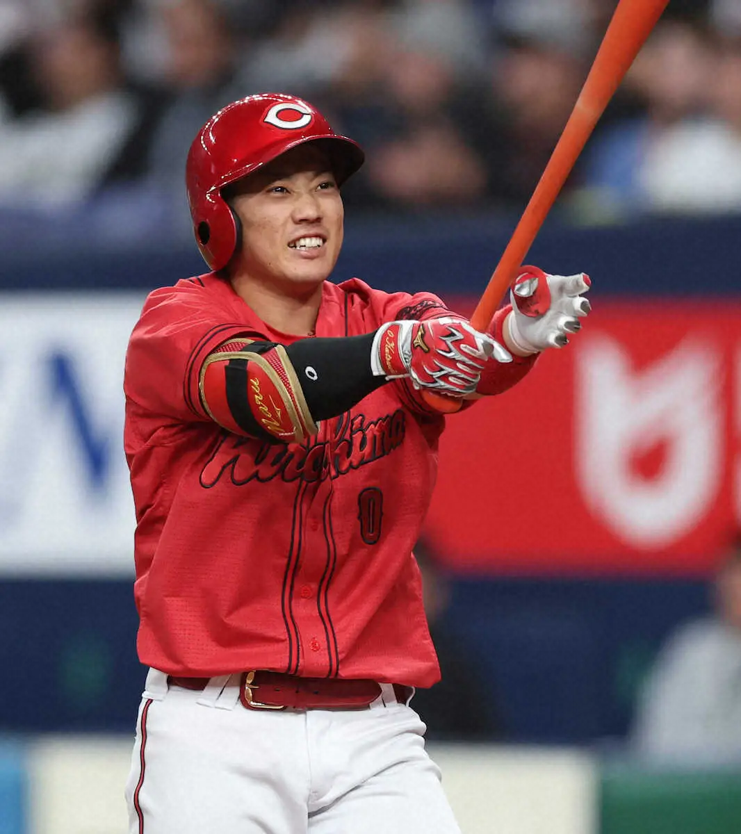 【画像・写真】なんと身長差50センチ！　12球団最長身投手と最小兵野手の対決がオリックス―広島で実現　結果は？