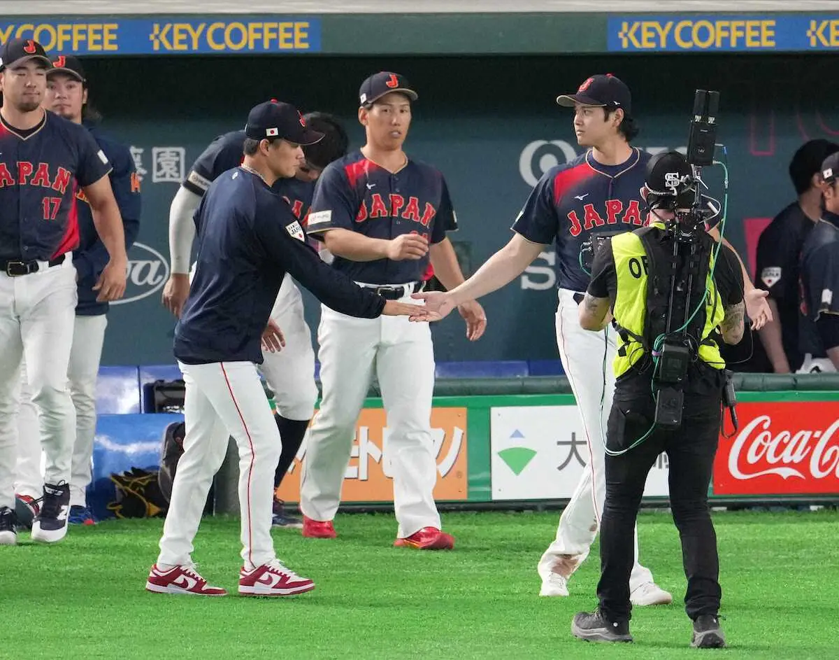 【画像・写真】【侍ジャパン】山本由伸　先制満弾の大谷に「さすが」と感謝　ぶっつけ本番も「しっかり腕を振れた」