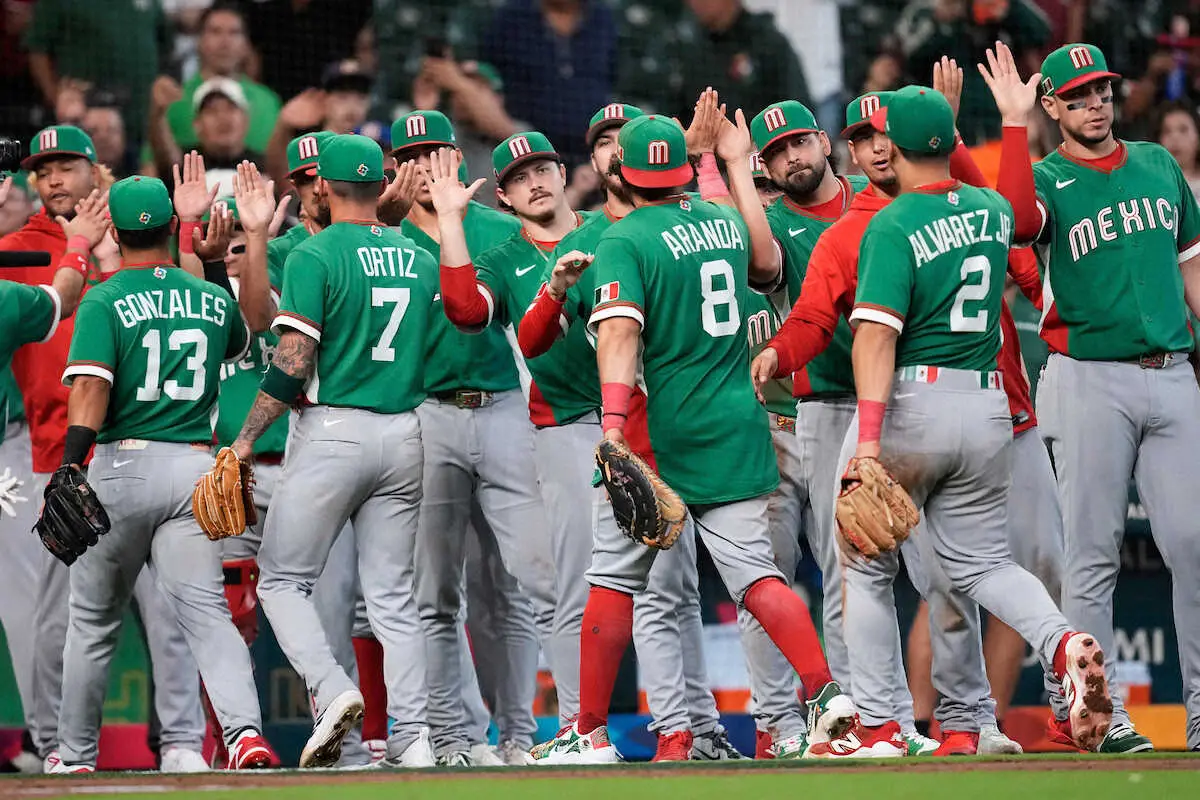 【画像・写真】WBCユニホーム・デザインランキング　侍ジャパンは2位、チェコが3位　美しさで1位に選ばれたのは？