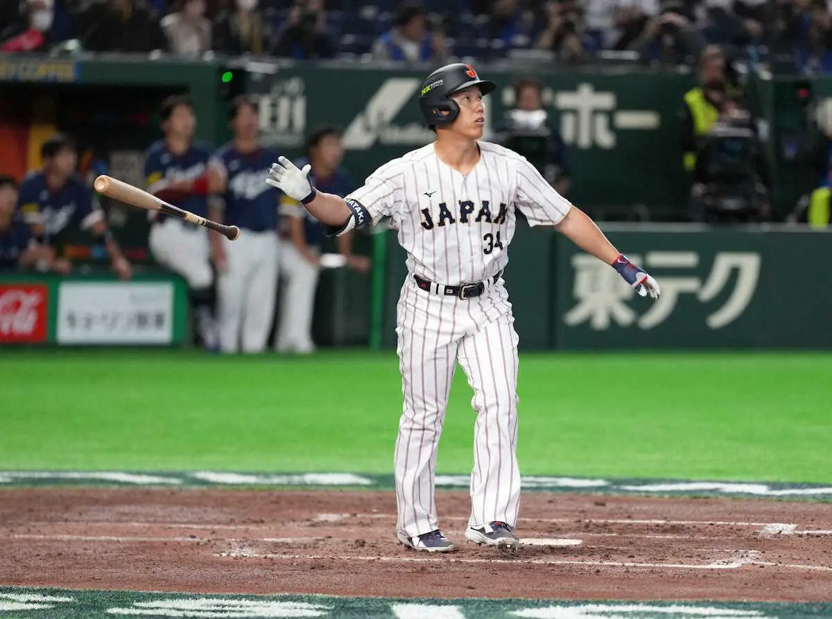 【画像・写真】【侍ジャパン】吉田正尚が点差広げる特大ソロ！大谷、鈴木に続いた！絶好調の4番が日韓戦でも存在感