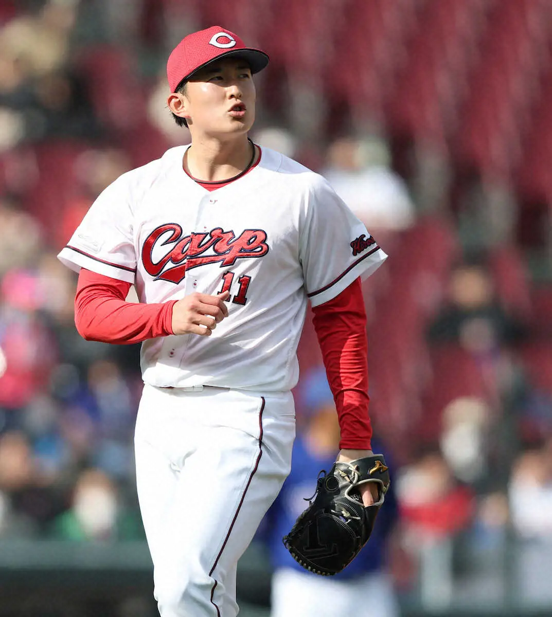 【画像・写真】広島ドラ2斉藤汰直が8回に3人をピシャリ　新井監督「ブルペン」起用法を明言