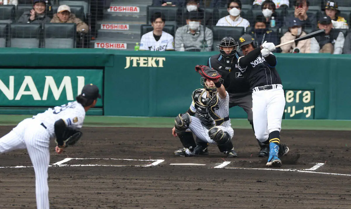 【画像・写真】ソフトバンク　18歳育成外野手オスーナが1軍デビュー　いとこはメジャー通算296発のオズナ