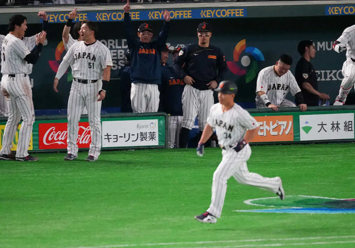 【画像・写真】【侍ジャパン】この日もベンチにダルビッシュのユニホーム　ルビッシュもXで「感動しました」