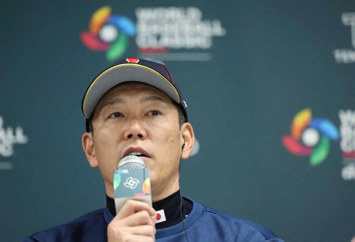 【画像・写真】井端監督　4回2死満塁の牧飛び出しアウトの場面に言及「これは私の反省にしないといけないと思います」
