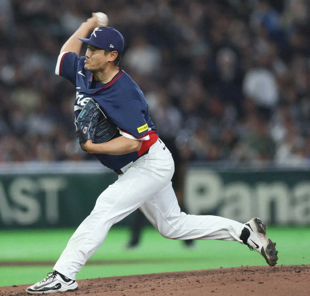 【画像・写真】【WBC】韓国に痛いアクシデント　先発の孫珠瑛に異変…2回投球前に降板　41歳右腕がスクランブル登板