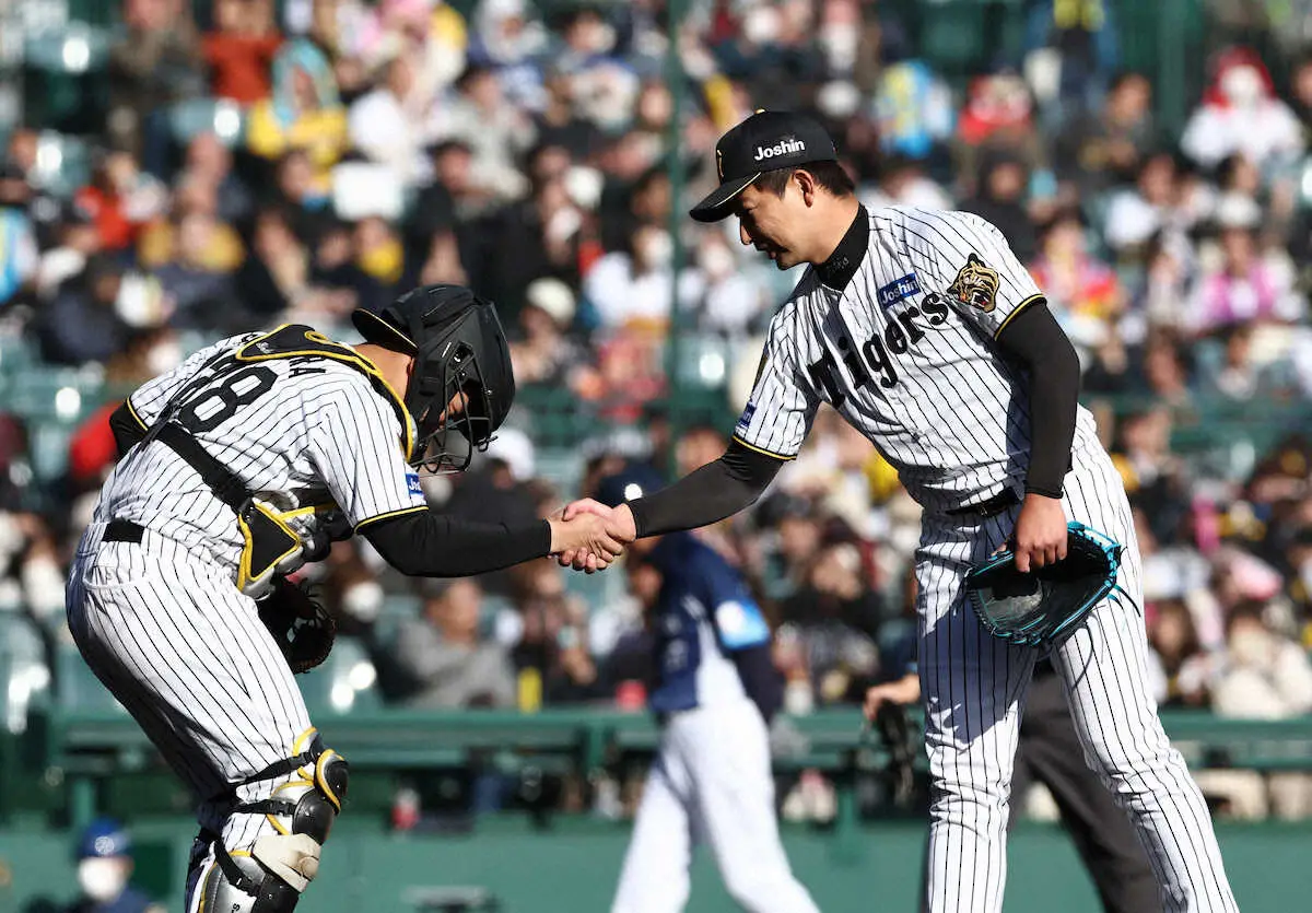 【画像・写真】阪神　西純のV打で西武に競り勝つ　及川、モレッタ、岩崎の“方程式”も甲子園でお披露目