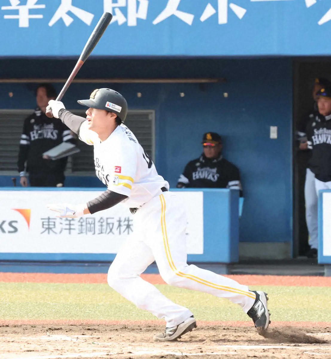 【画像・写真】ソフトバンクの小久保裕紀監督が同点打の渡辺陸が犯した凡ミスに「あんなんじゃ1軍に置いとけんって」