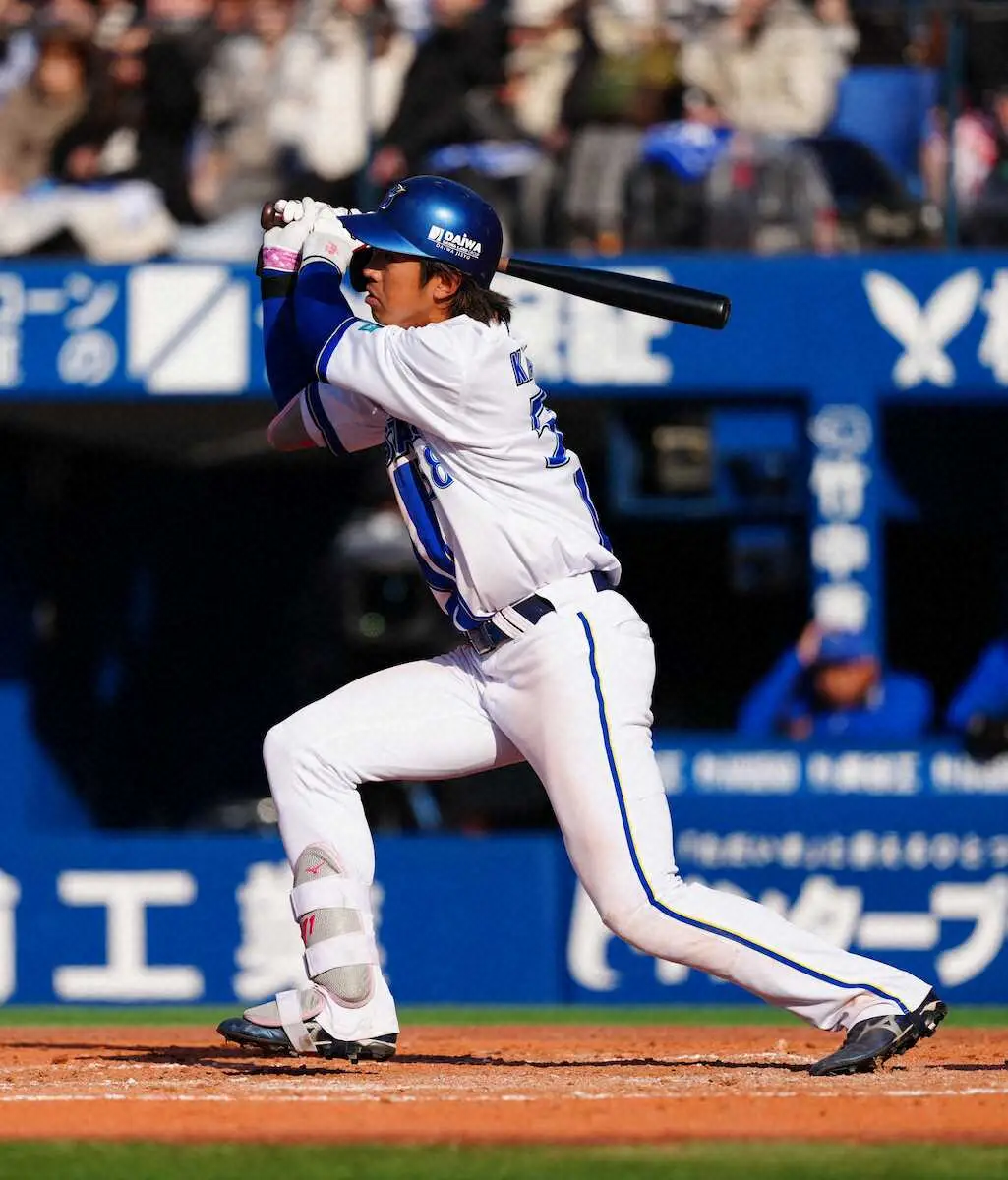 【画像・写真】DeNA　6年目の梶原昂希が右へ左へと広角4安打　オープン戦は5試合連続安打で打率・429と好調