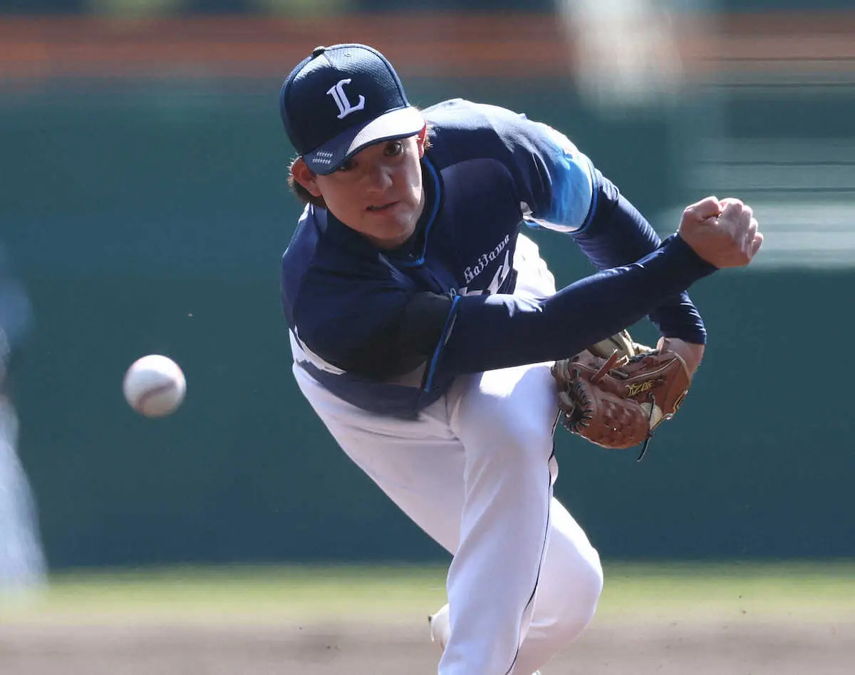 【画像・写真】西武・与座海人は4回5安打2失点の粘投　30歳のサブマリン「三振も取れたし結果としてはいい」