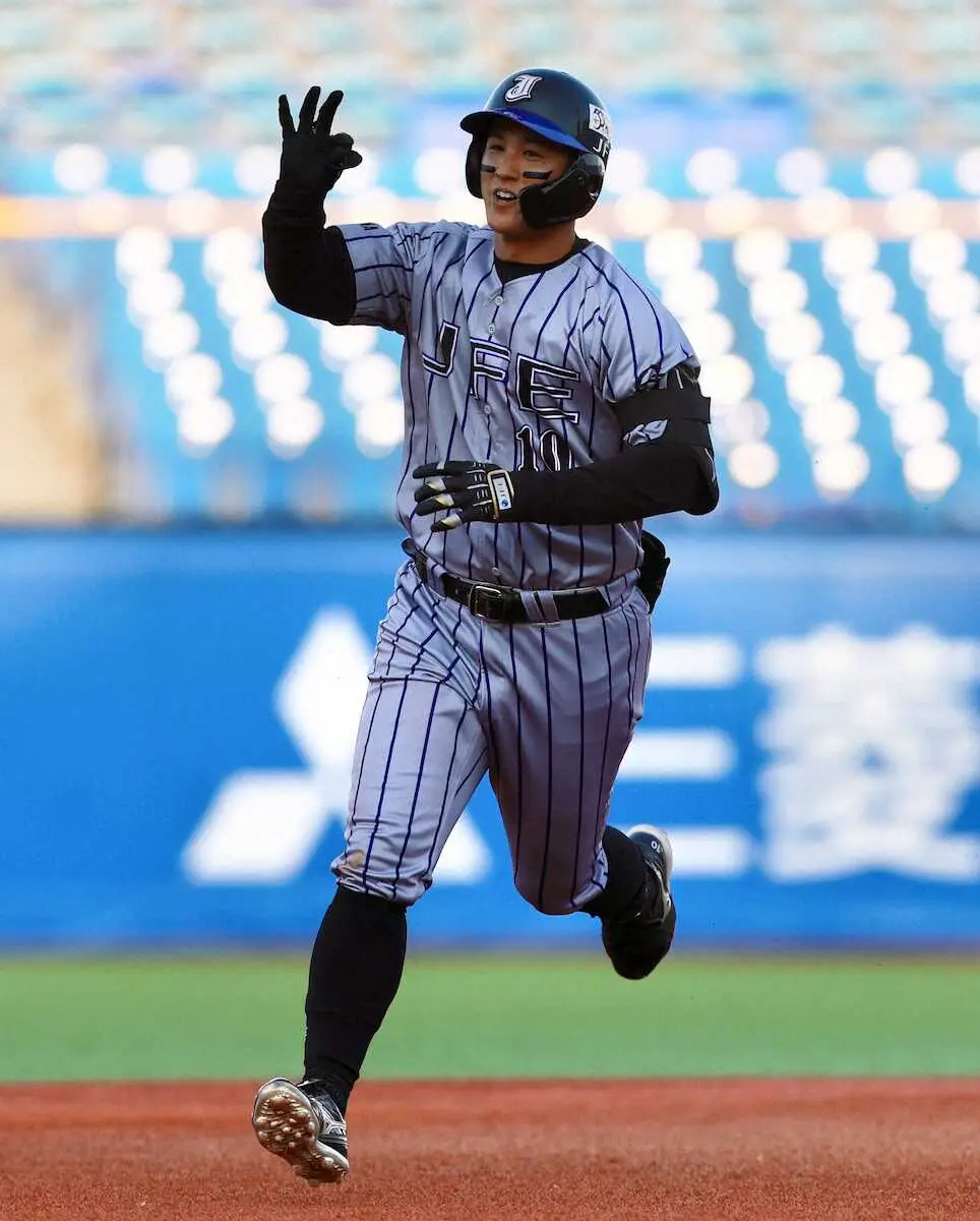 【画像・写真】【スポニチ大会】JFE西日本が初優勝　決勝でJR東日本に10点大勝　チーム最年長の古田塁がMVP