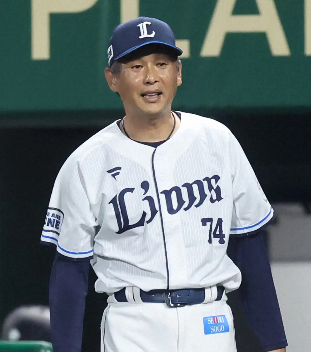 【画像・写真】【隠しマイク】西武・西口監督“予想的中”　試合前に「これ使っといて」