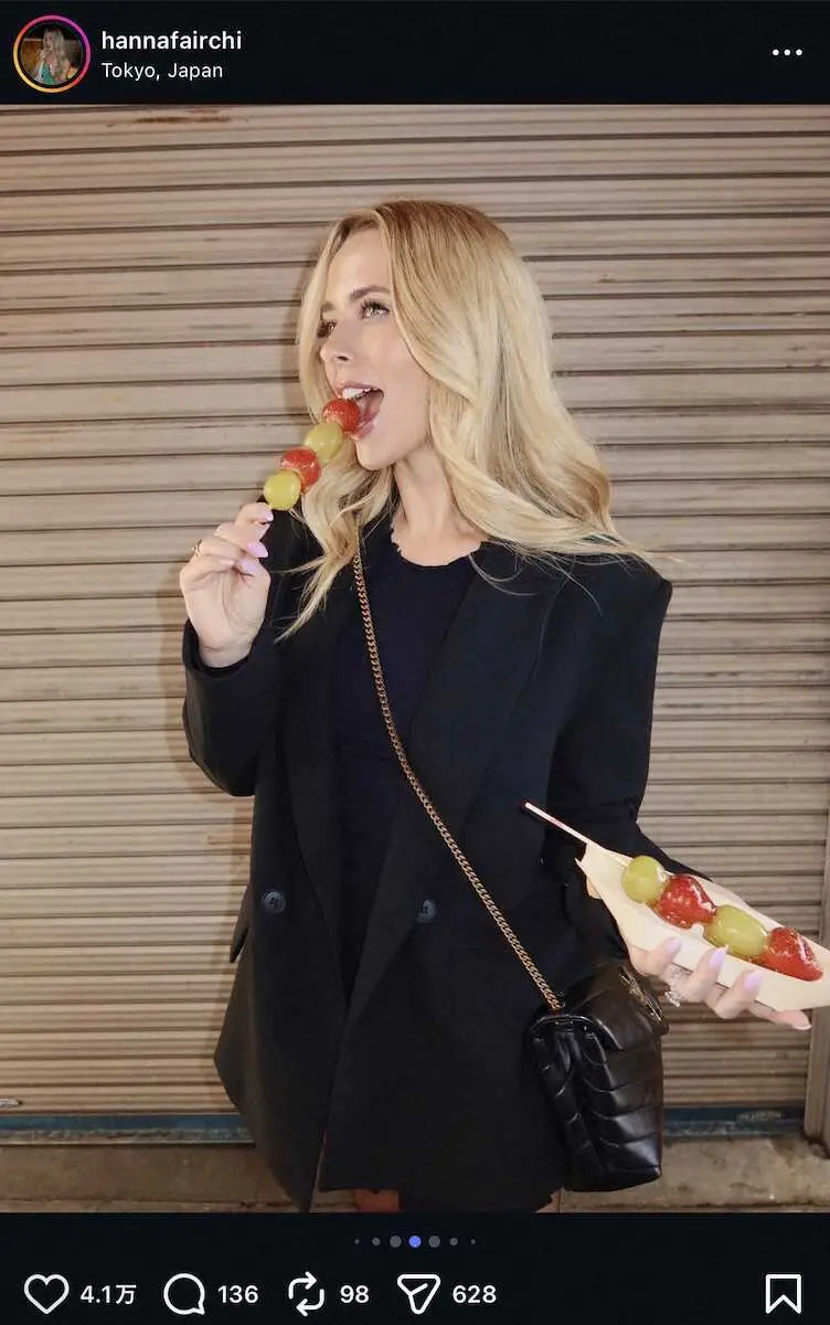 【画像・写真】【WBC】台湾主力選手の“美人妻”が日本観光！袖なしニットコーデで京都の抹茶堪能に「楽しんで」の声