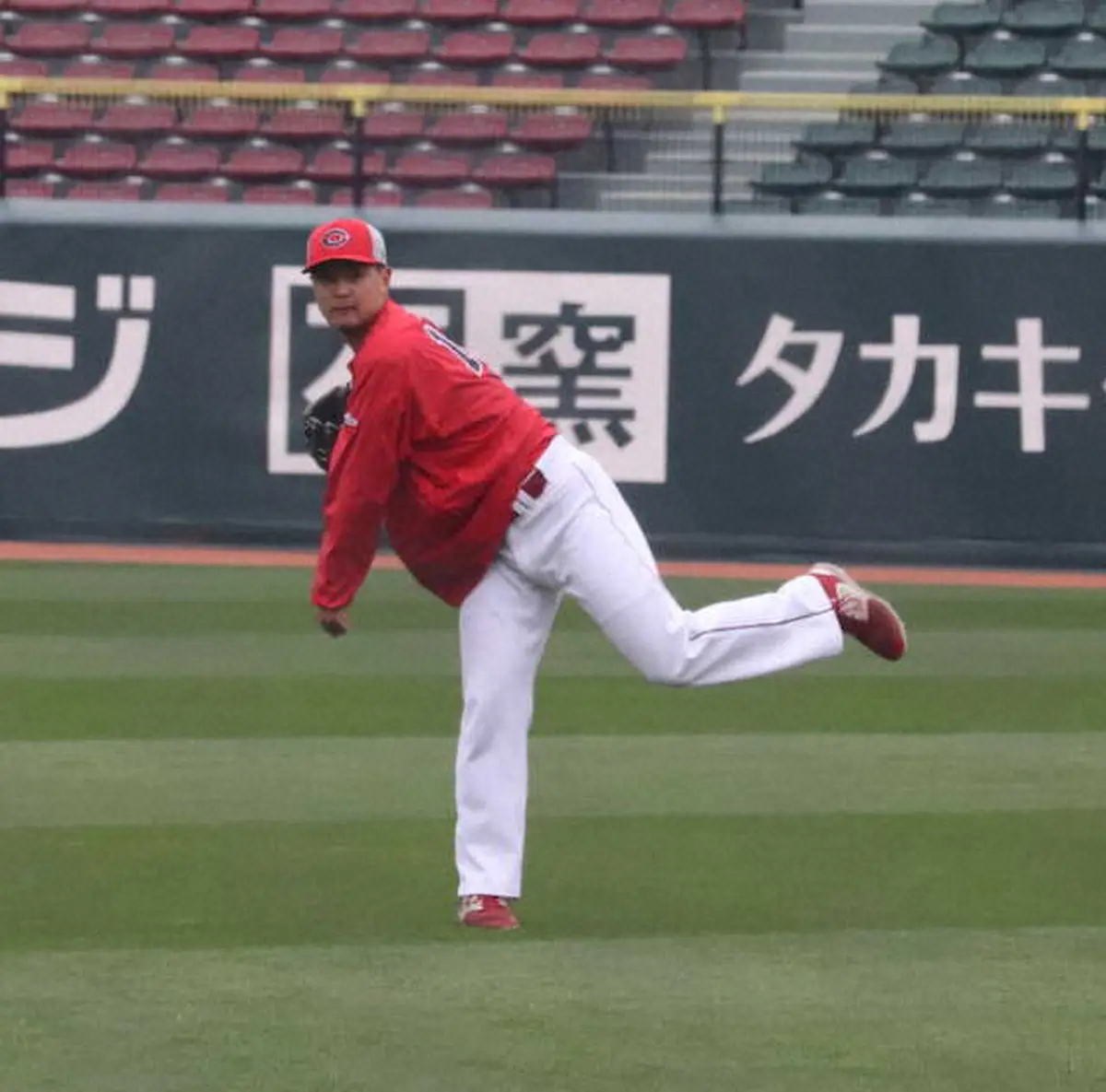 【画像・写真】広島　開幕ローテ第6の男へ　「バチバチ勝負」　14日先発・高太一VS15日先発・森翔平