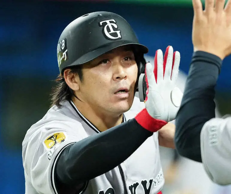 【画像・写真】巨人・甲斐拓也「怒る気にもならない」　キャンプ中にリチャードが…まさかの結末とは