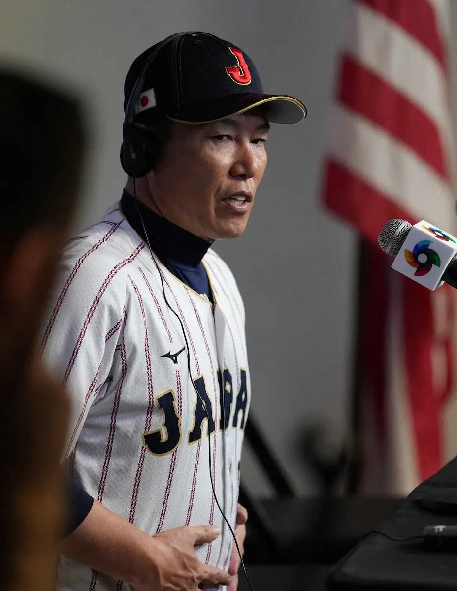 【画像・写真】井端弘和監督　由伸を69球で交代させた理由「最初からプランを…」投手選考についての質問も飛ぶ