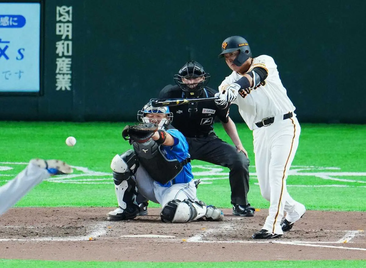 【画像・写真】巨人・長野　応援歌に応えた有終の「夢の弾道」初安打と同じ中前へ「本当に周りの方に恵まれた野球人生」