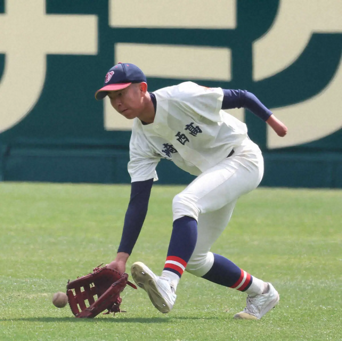 【画像・写真】【センバツ】長崎西・平木悠喜「元気や勇気を与えられたら」左手首より先がないハンデを乗り越え