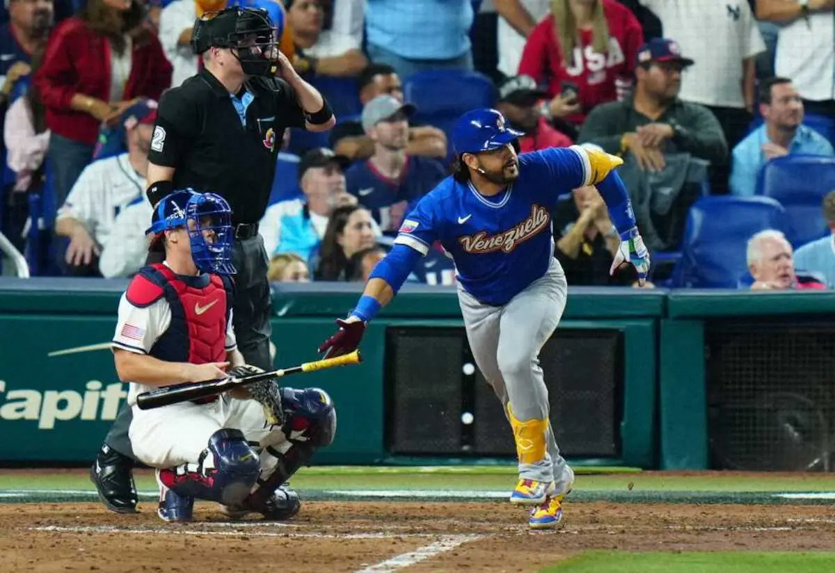 【画像・写真】【WBC】ベネズエラ初優勝！　9回に決勝打のスアレス「母国の人々のための勝利だ」