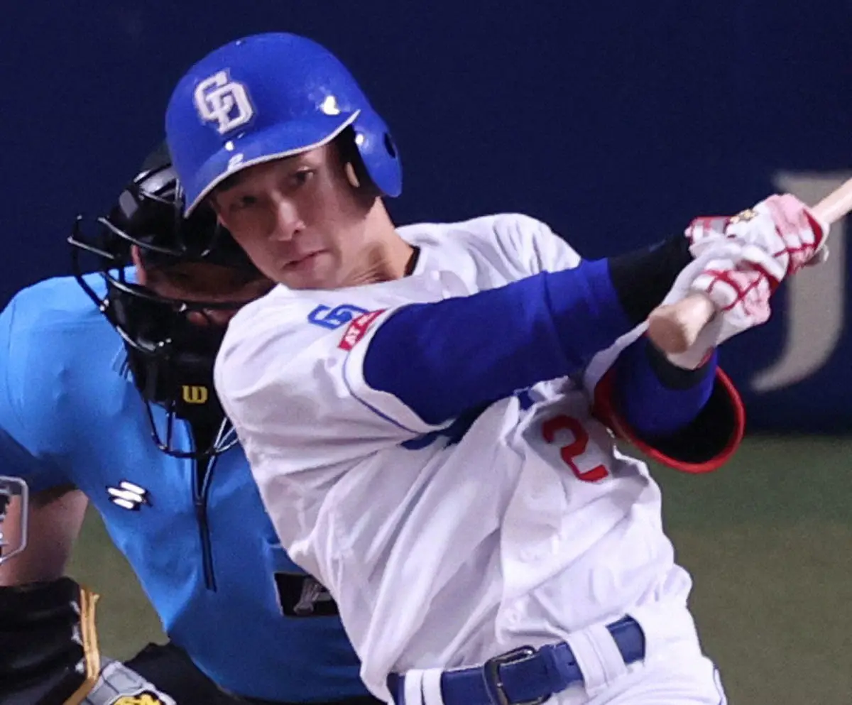 【画像・写真】中日打線がマジで変わった！　オープン戦12球団“トップ”12本塁打　田中幹也が先制ソロ