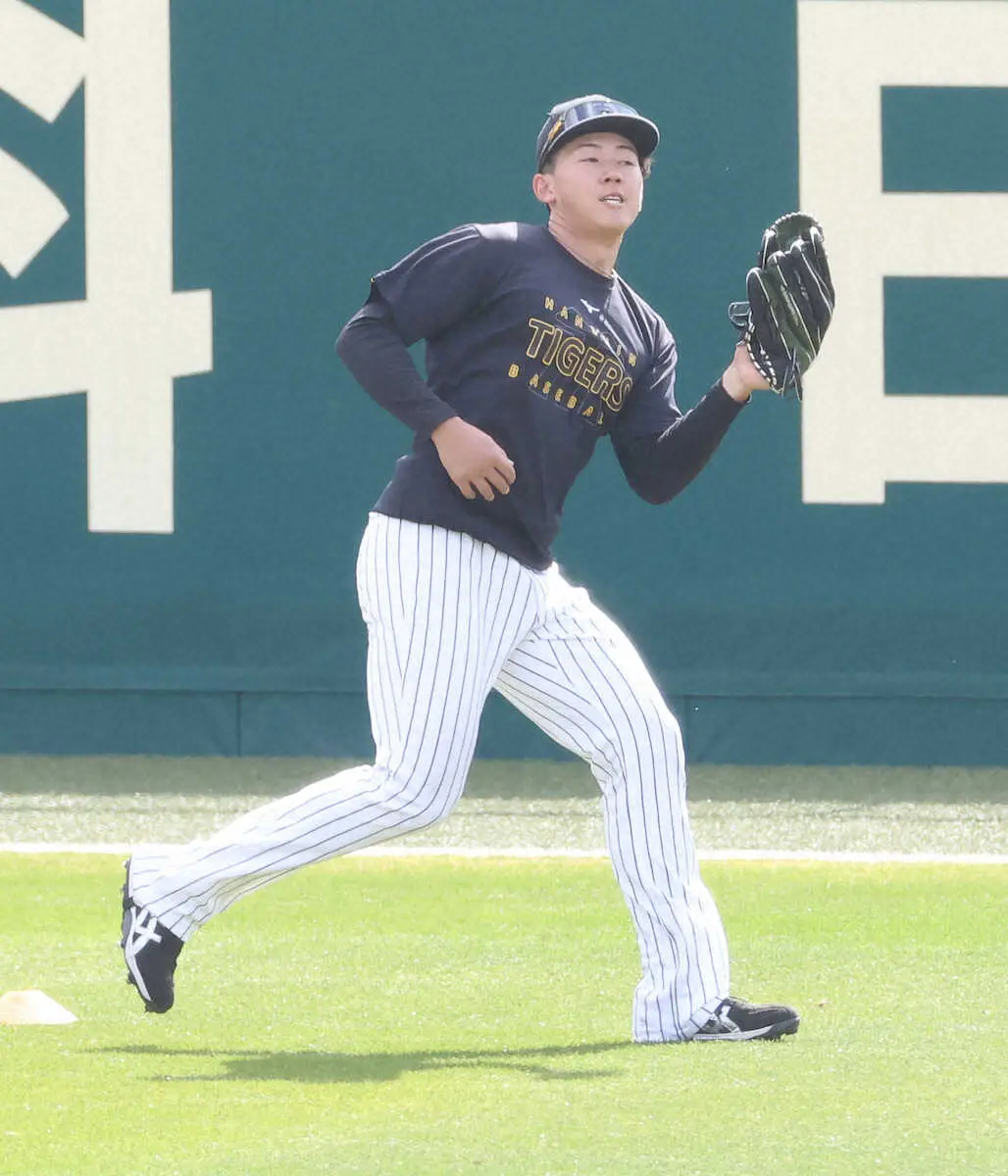 【画像・写真】阪神ドラ1・立石正広　プロ入り後初めて実戦で守備「5番・三塁」で先発出場