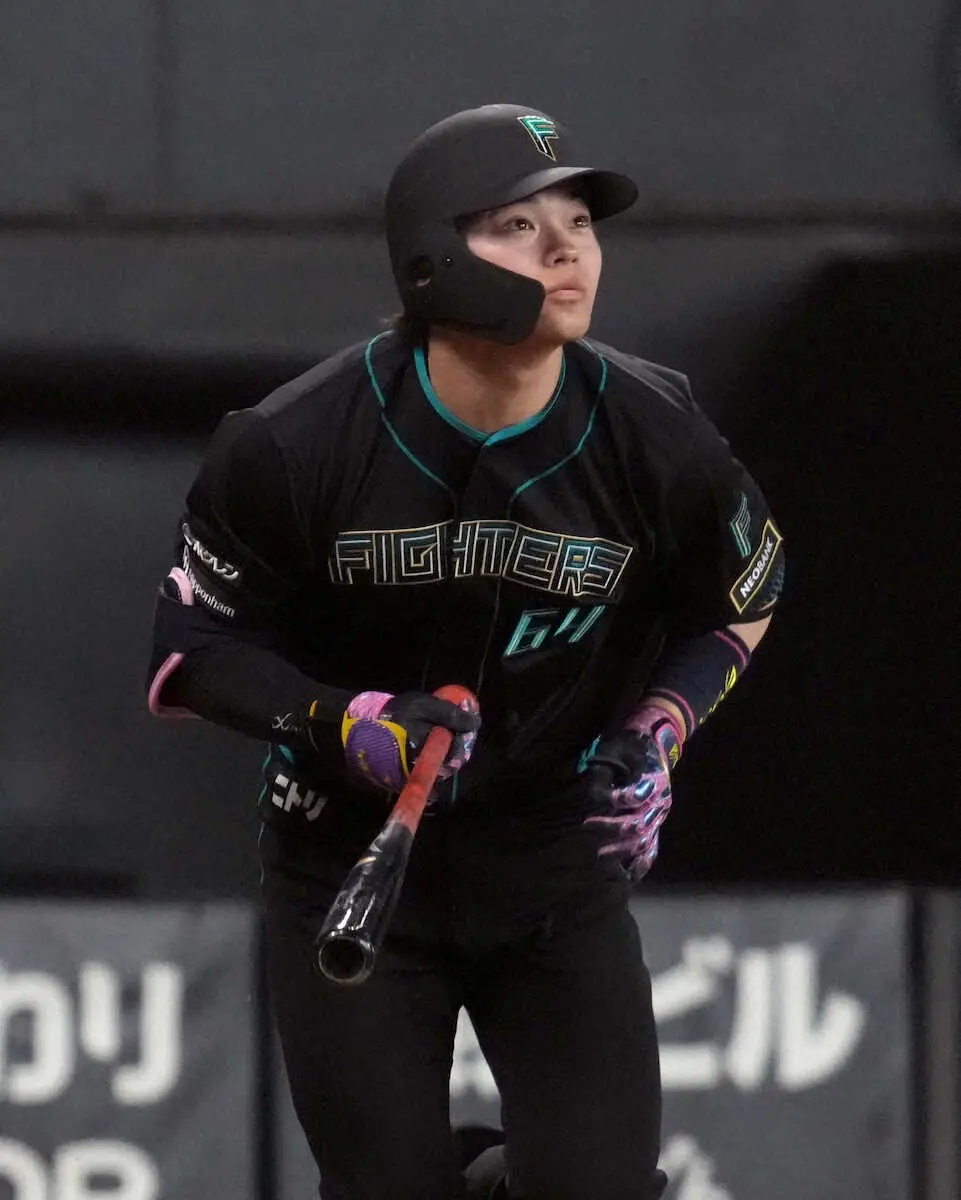 【画像・写真】日本ハム・田宮　伊藤大海を好リード！開幕マスクへ2安打猛アピール「開幕に合わせていきたい」