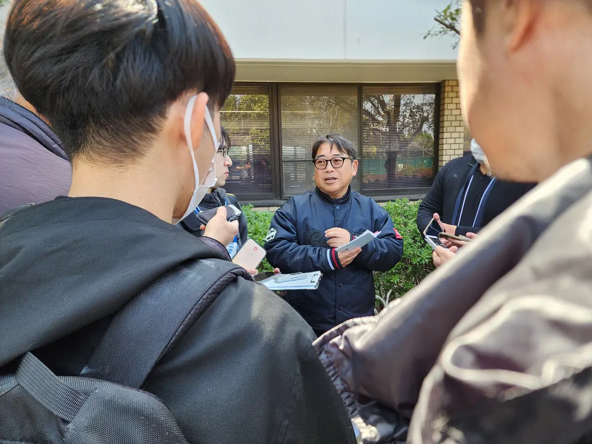【画像・写真】【センバツ】山梨学院・菰田陽生の診断は「左橈骨遠位端骨折」　吉田監督「常識的に試合出場は難しい」