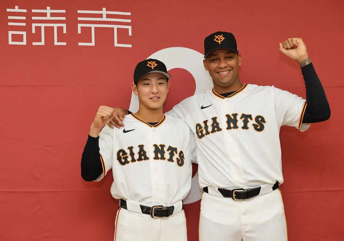 【画像・写真】巨人　ルシアーノ＆宇都宮が支配下　ルシアーノは家族に感謝　宇都宮は周東のような活躍誓う