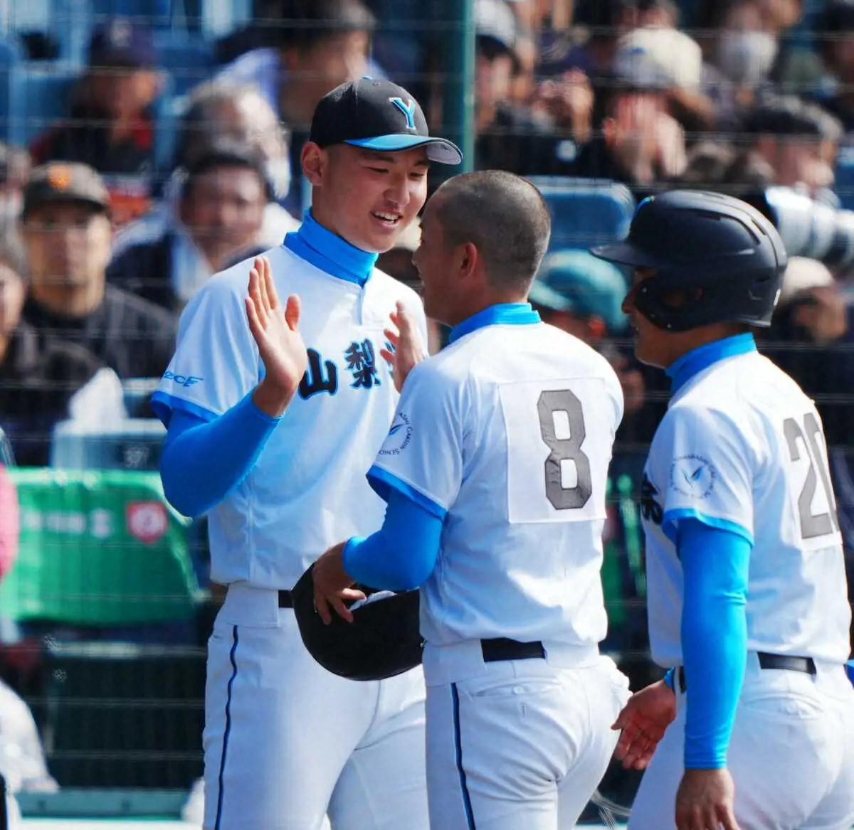 【画像・写真】【センバツ】決勝打の山梨学院・石井　大黒柱・菰田負傷で「何が何でも勝つと」3出塁で1番の仕事果たす