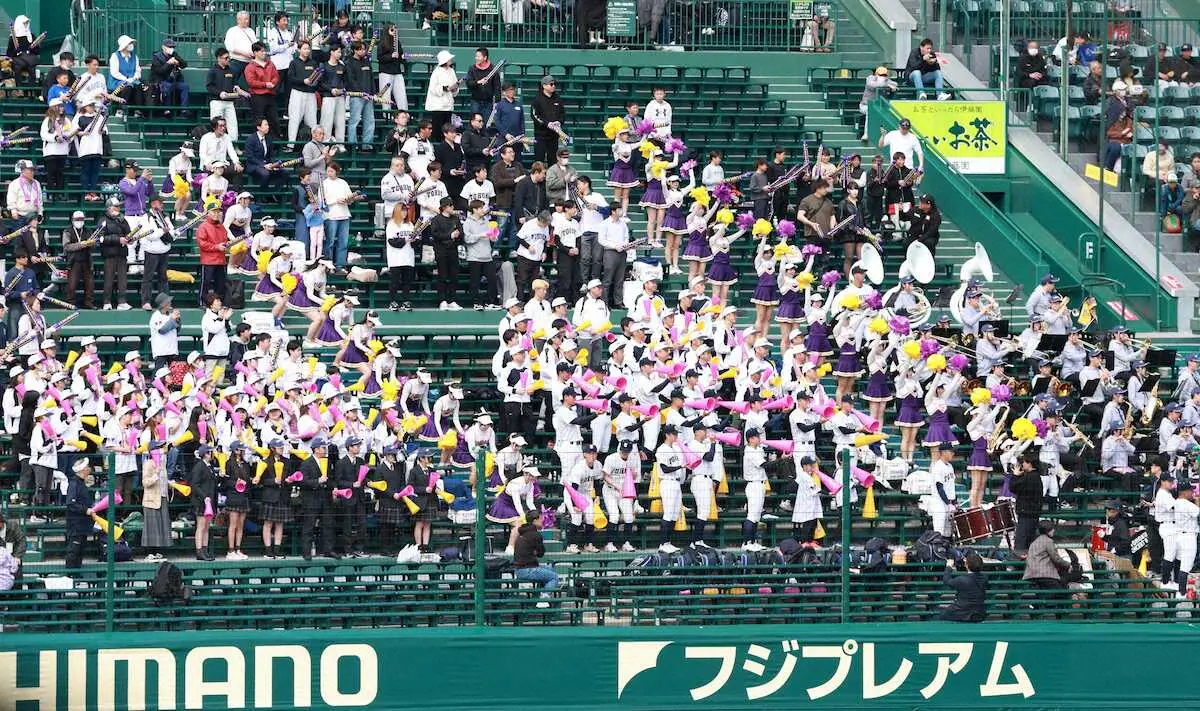 【画像・写真】【センバツ】東北　ダル以来22年ぶり8強ならず、好機にけん制死…機動力不発で攻撃リズムつくれず