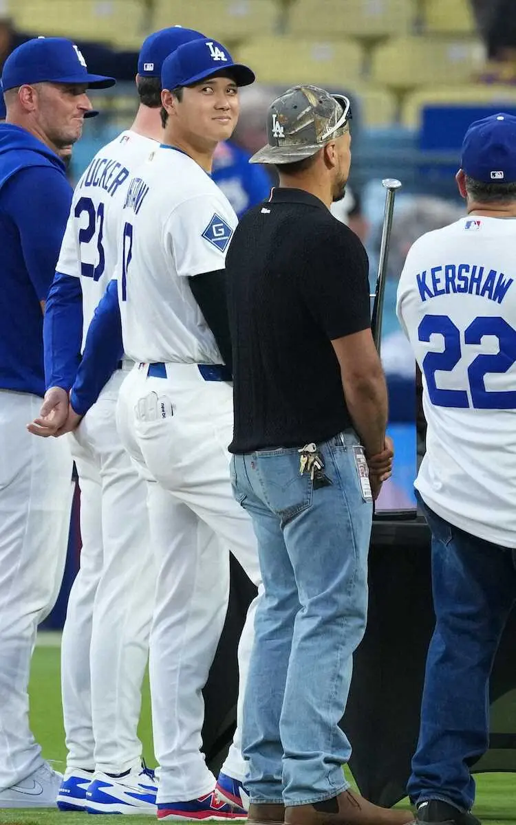 記事全文】昨季シルバースラッガー受賞の大谷翔平＆タッカーが表彰式で
