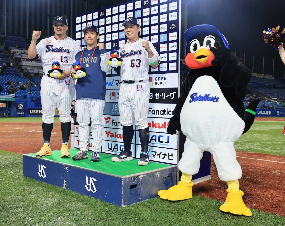 ヤクルト・つば九郎おかえり！えみふる開幕4連勝 本拠開幕「より