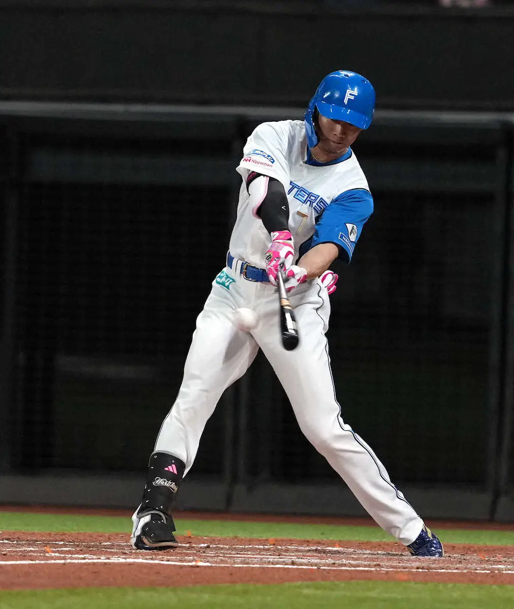 【画像・写真】日本ハム・西川遙輝　5年ぶり古巣ヒロインで絶叫「ニシカワハルキで～す！」
