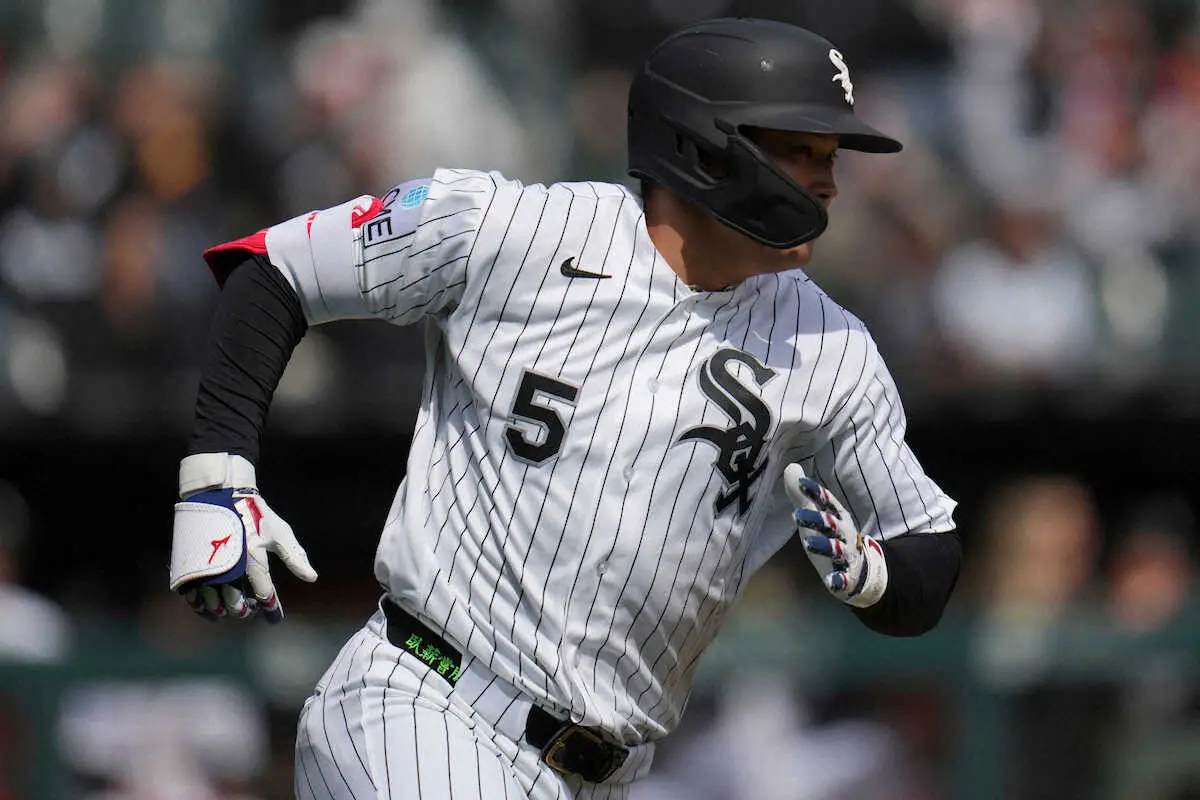 【画像・写真】村上宗隆　3打席連続三振　4打数無安打で打率.167　チームは9回に痛恨の3失点で逆転負け3連敗